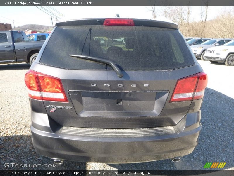 Granite Pearl / Black 2018 Dodge Journey SE AWD