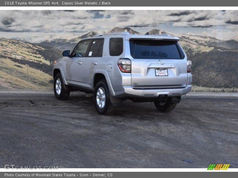 Classic Silver Metallic / Black 2018 Toyota 4Runner SR5 4x4