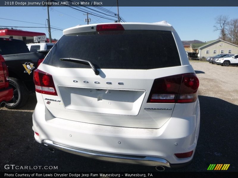 Vice White / Black 2018 Dodge Journey Crossroad AWD