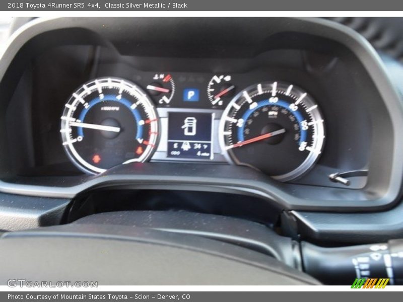 Classic Silver Metallic / Black 2018 Toyota 4Runner SR5 4x4