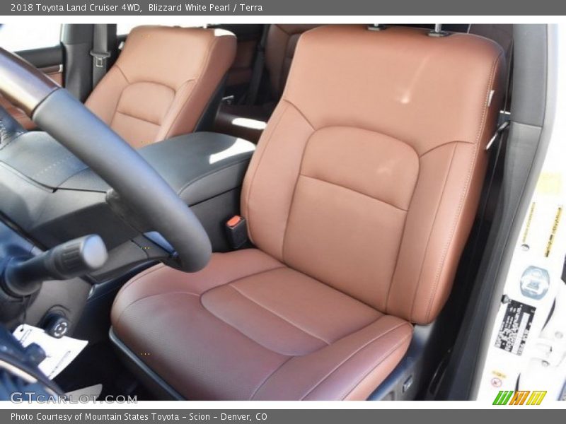 Blizzard White Pearl / Terra 2018 Toyota Land Cruiser 4WD