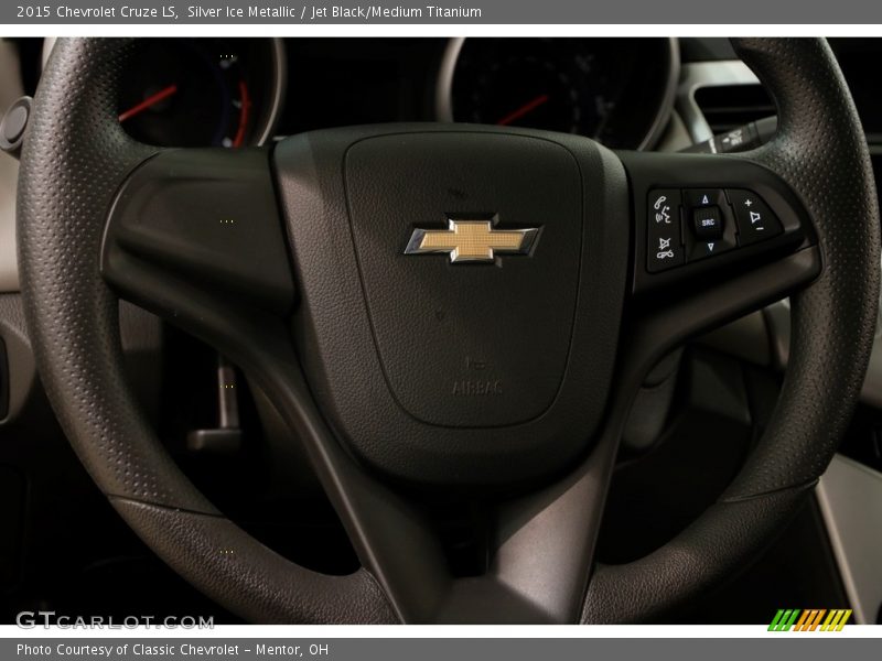 Silver Ice Metallic / Jet Black/Medium Titanium 2015 Chevrolet Cruze LS