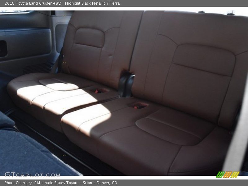 Midnight Black Metallic / Terra 2018 Toyota Land Cruiser 4WD