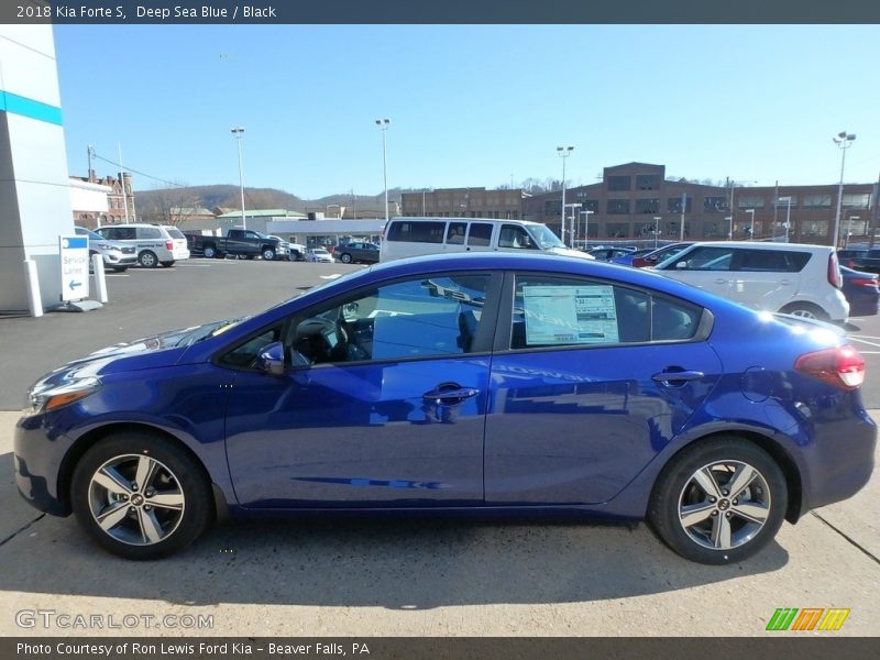 Deep Sea Blue / Black 2018 Kia Forte S