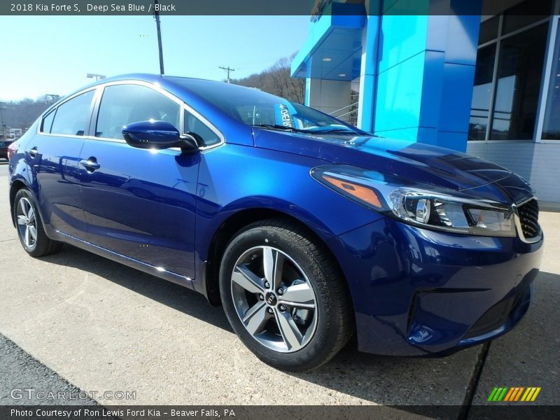 Deep Sea Blue / Black 2018 Kia Forte S