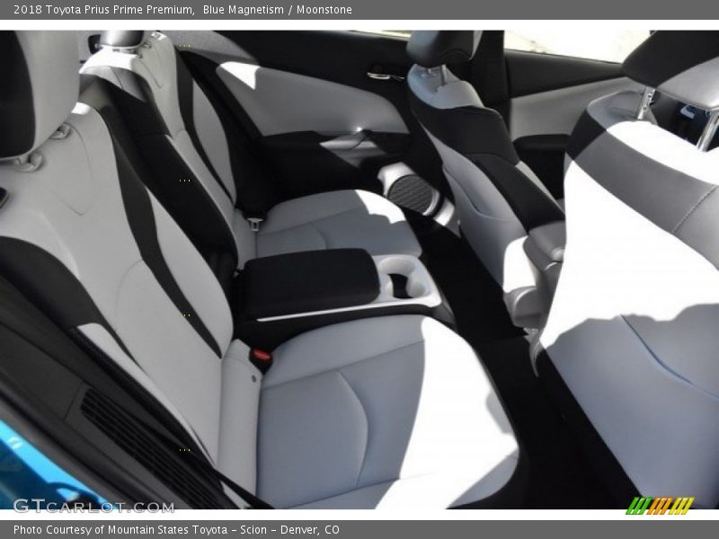 Blue Magnetism / Moonstone 2018 Toyota Prius Prime Premium
