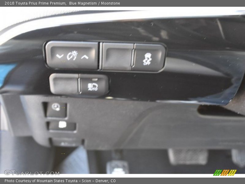 Blue Magnetism / Moonstone 2018 Toyota Prius Prime Premium