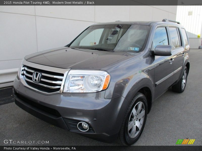 Modern Steel Metallic / Black 2015 Honda Pilot Touring 4WD