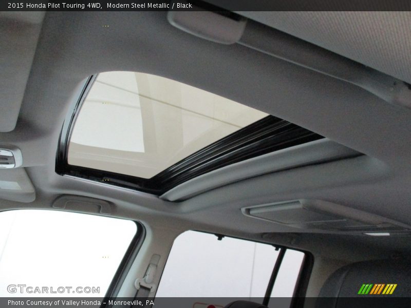 Modern Steel Metallic / Black 2015 Honda Pilot Touring 4WD