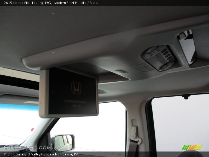 Modern Steel Metallic / Black 2015 Honda Pilot Touring 4WD