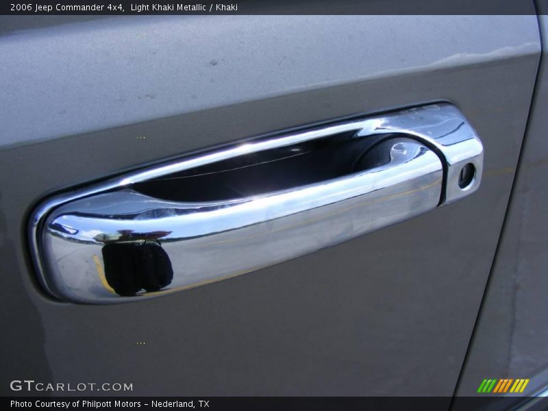 Light Khaki Metallic / Khaki 2006 Jeep Commander 4x4