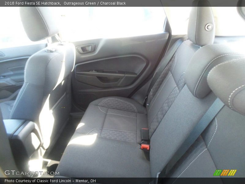 Outrageous Green / Charcoal Black 2018 Ford Fiesta SE Hatchback