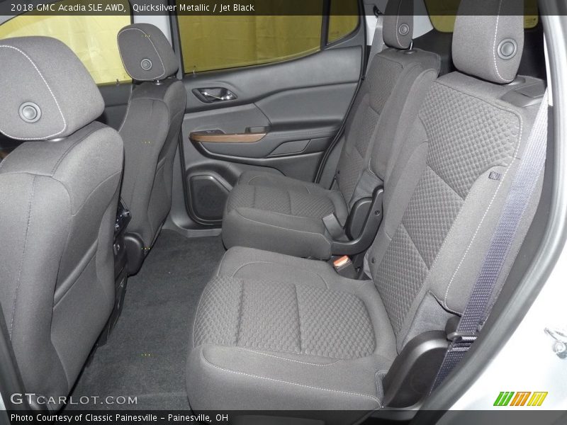 Quicksilver Metallic / Jet Black 2018 GMC Acadia SLE AWD
