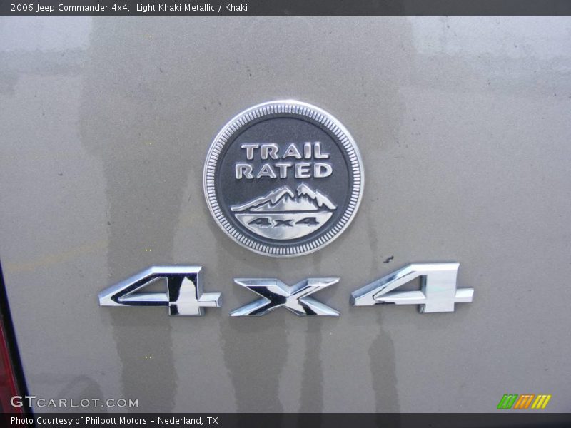Light Khaki Metallic / Khaki 2006 Jeep Commander 4x4
