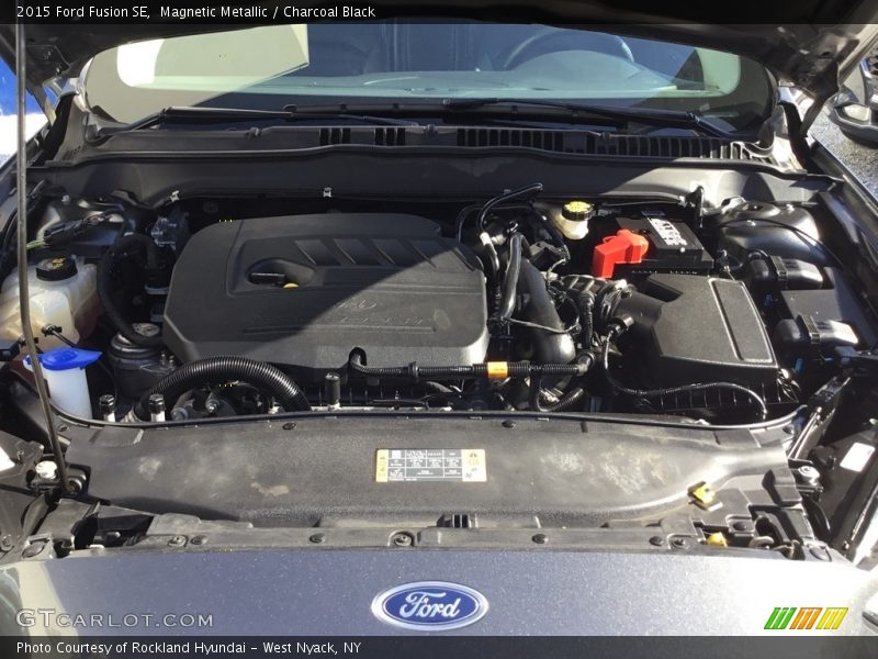 Magnetic Metallic / Charcoal Black 2015 Ford Fusion SE