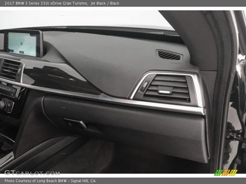 Jet Black / Black 2017 BMW 3 Series 330i xDrive Gran Turismo