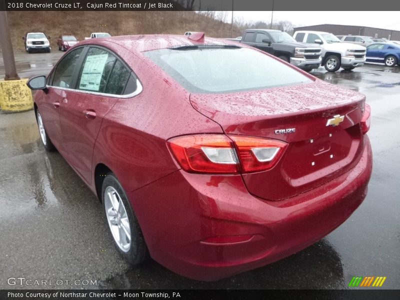Cajun Red Tintcoat / Jet Black 2018 Chevrolet Cruze LT