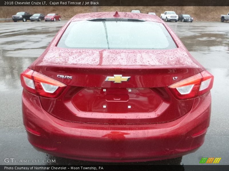 Cajun Red Tintcoat / Jet Black 2018 Chevrolet Cruze LT
