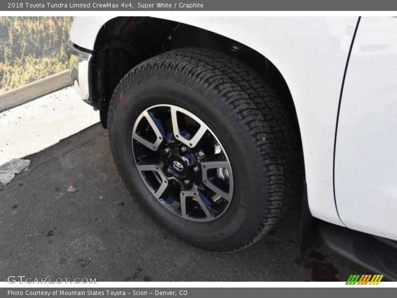 Super White / Graphite 2018 Toyota Tundra Limited CrewMax 4x4