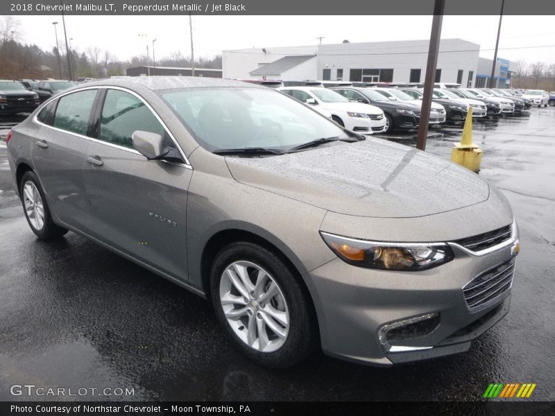 Pepperdust Metallic / Jet Black 2018 Chevrolet Malibu LT