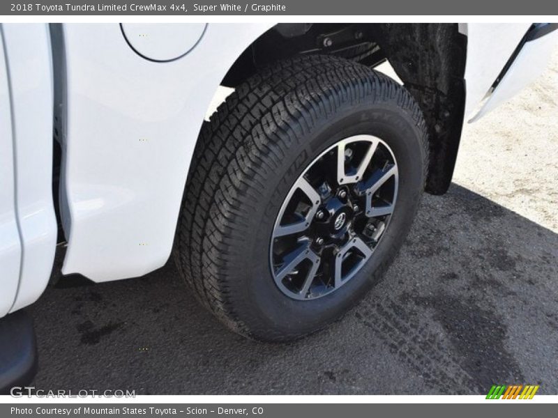 Super White / Graphite 2018 Toyota Tundra Limited CrewMax 4x4