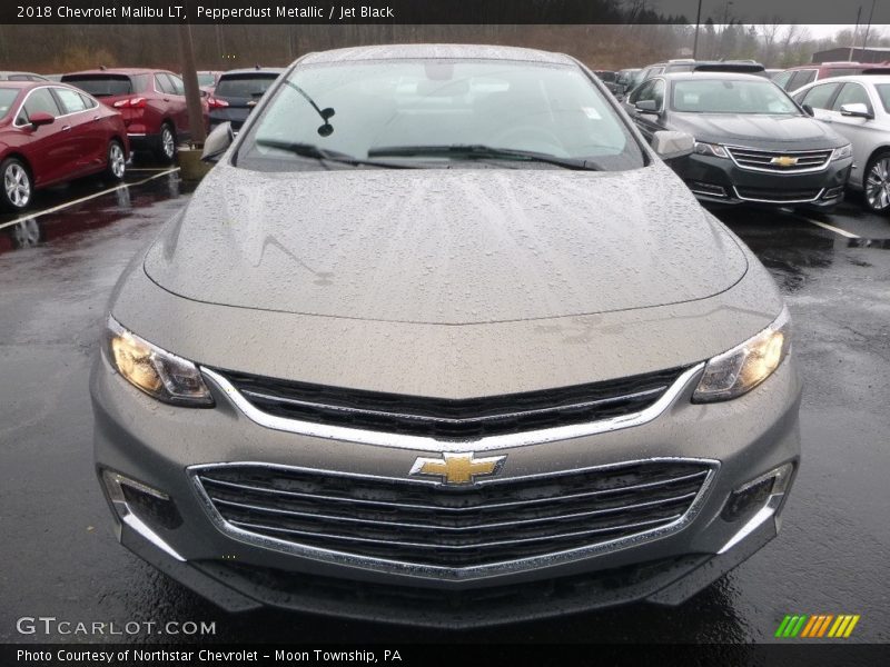 Pepperdust Metallic / Jet Black 2018 Chevrolet Malibu LT