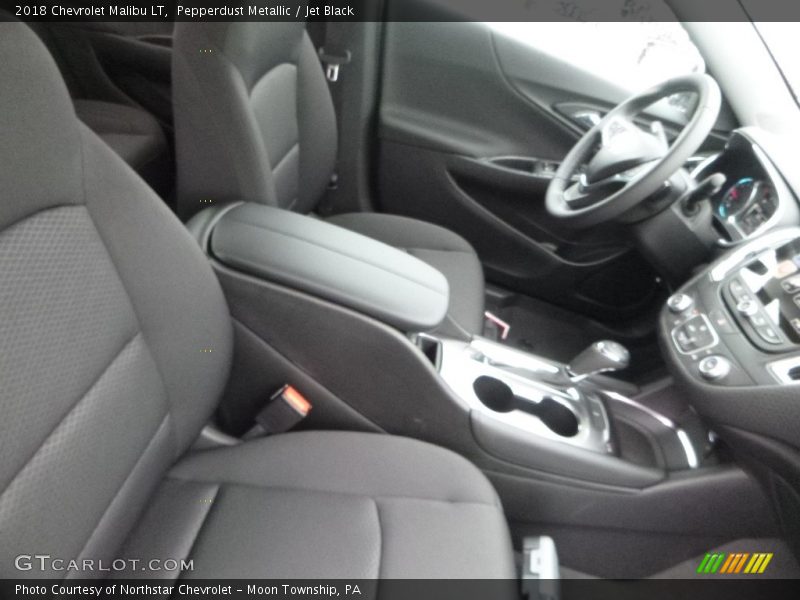 Pepperdust Metallic / Jet Black 2018 Chevrolet Malibu LT
