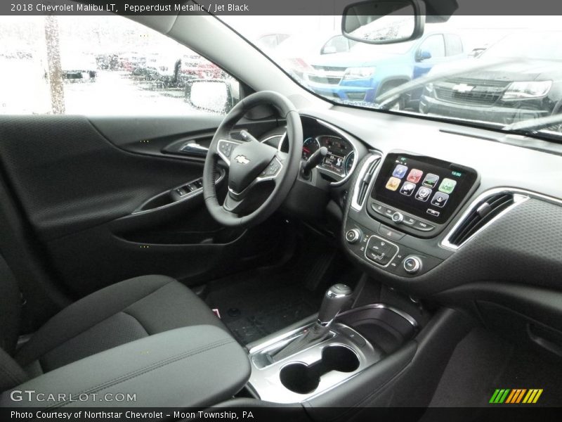 Pepperdust Metallic / Jet Black 2018 Chevrolet Malibu LT