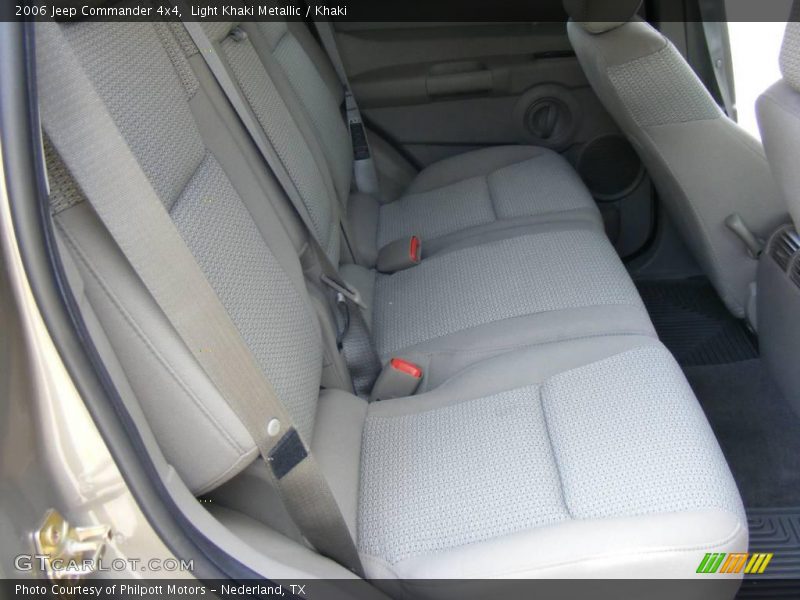Light Khaki Metallic / Khaki 2006 Jeep Commander 4x4