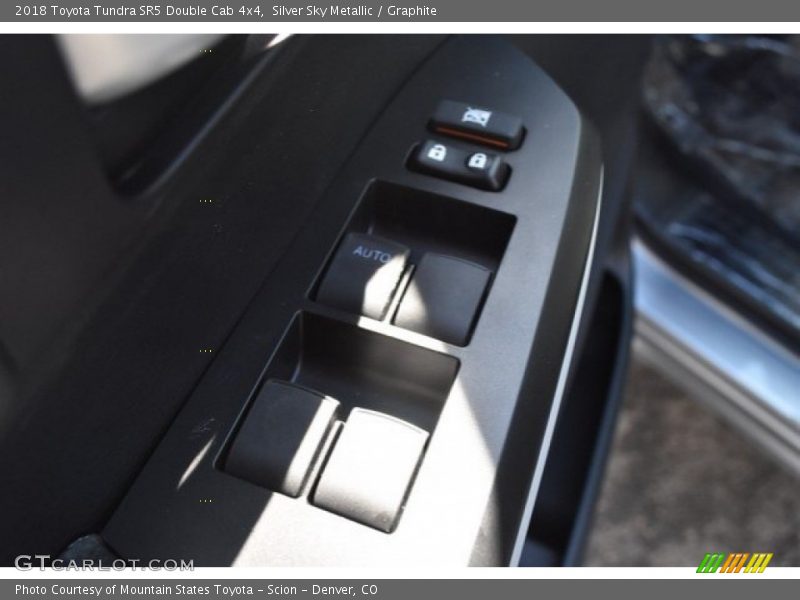 Silver Sky Metallic / Graphite 2018 Toyota Tundra SR5 Double Cab 4x4
