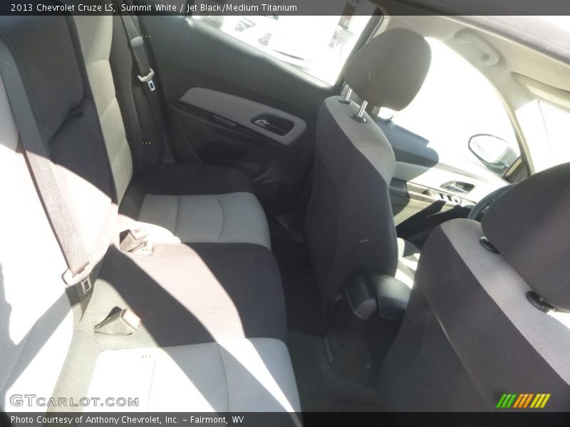 Summit White / Jet Black/Medium Titanium 2013 Chevrolet Cruze LS