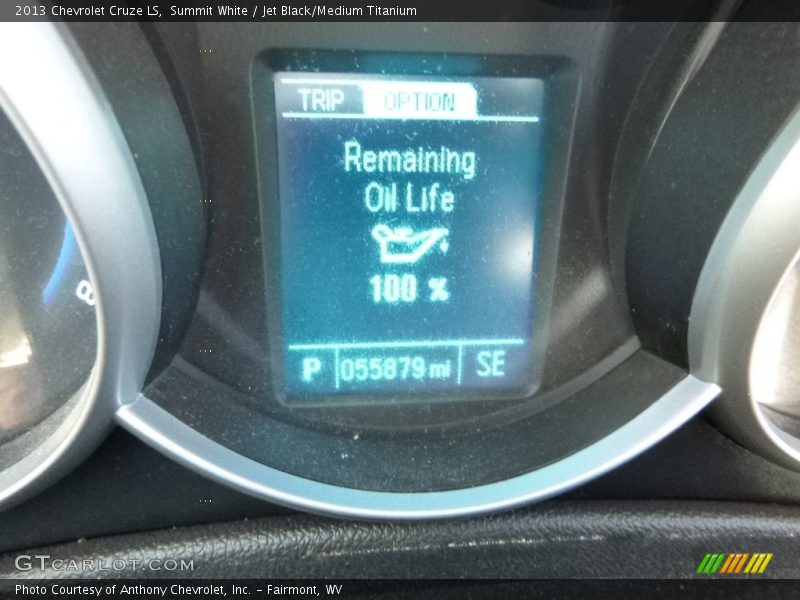 Summit White / Jet Black/Medium Titanium 2013 Chevrolet Cruze LS