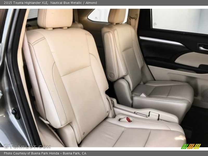 Nautical Blue Metallic / Almond 2015 Toyota Highlander XLE