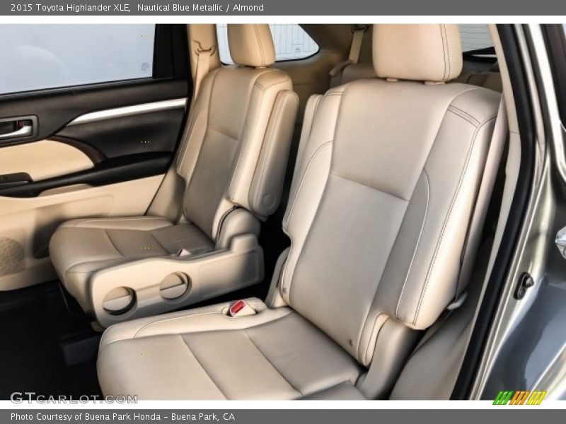 Nautical Blue Metallic / Almond 2015 Toyota Highlander XLE