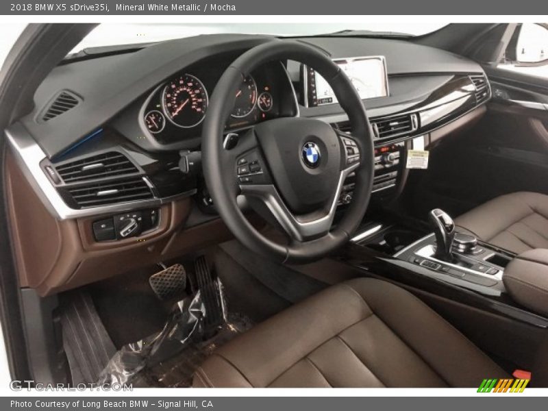 Mineral White Metallic / Mocha 2018 BMW X5 sDrive35i