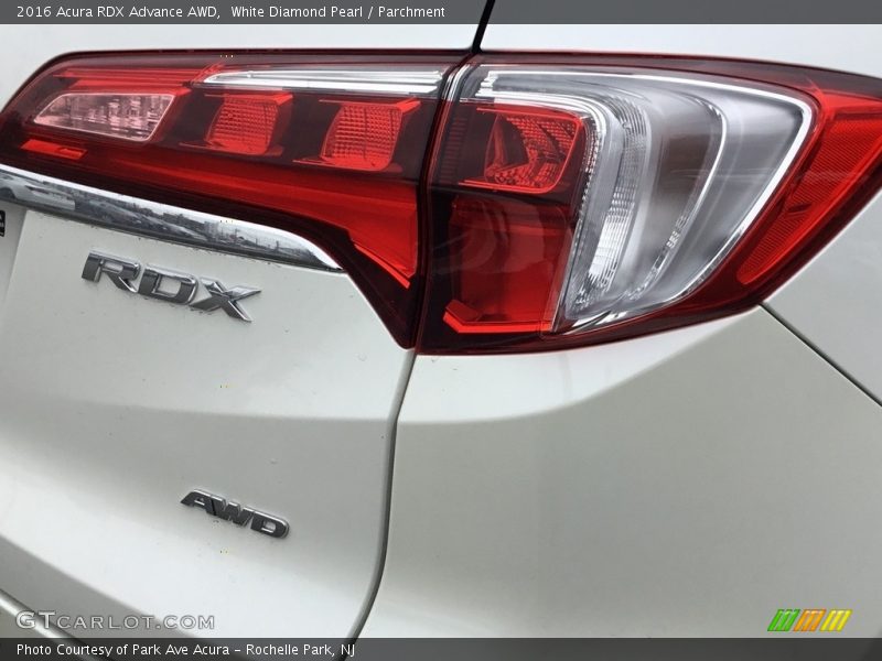 White Diamond Pearl / Parchment 2016 Acura RDX Advance AWD
