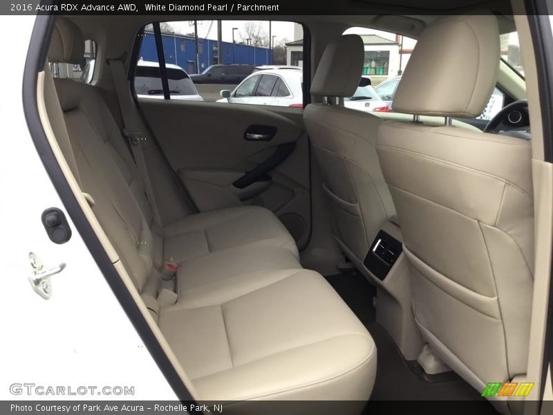 White Diamond Pearl / Parchment 2016 Acura RDX Advance AWD