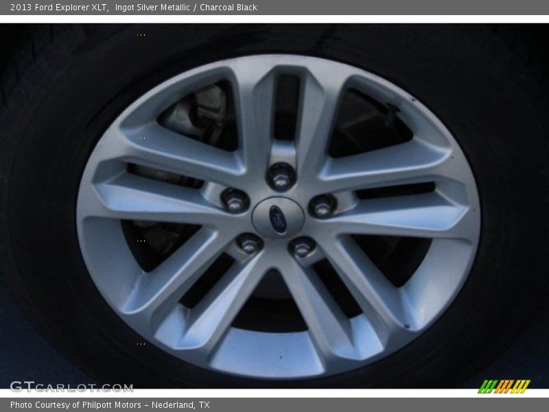 Ingot Silver Metallic / Charcoal Black 2013 Ford Explorer XLT