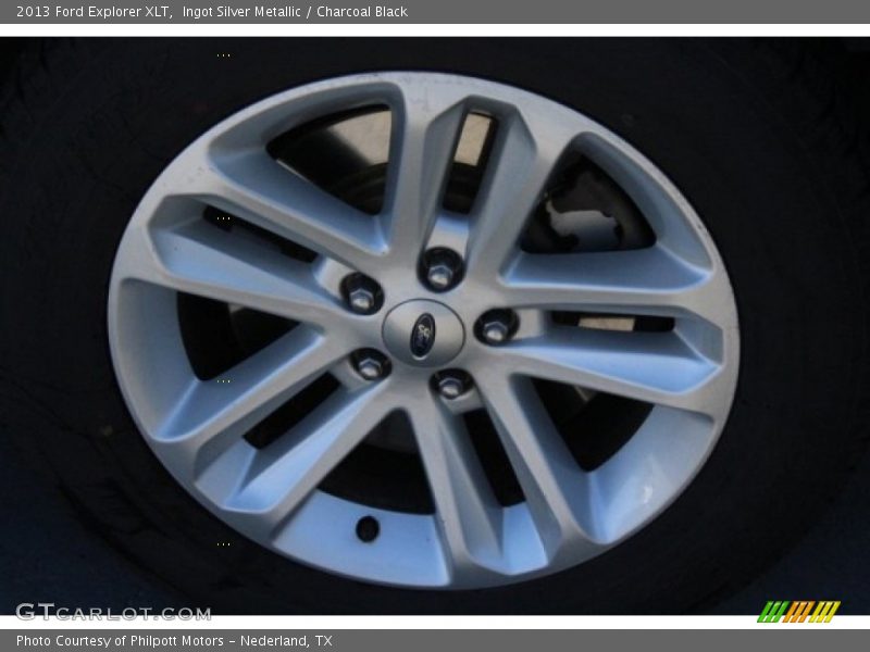 Ingot Silver Metallic / Charcoal Black 2013 Ford Explorer XLT