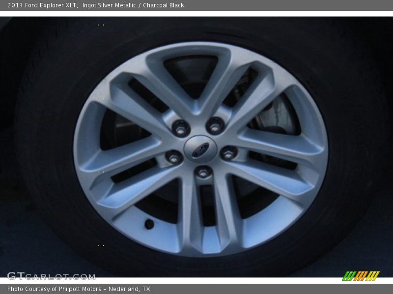 Ingot Silver Metallic / Charcoal Black 2013 Ford Explorer XLT