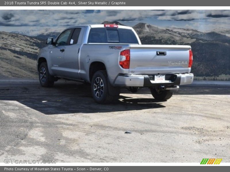 Silver Sky Metallic / Graphite 2018 Toyota Tundra SR5 Double Cab 4x4