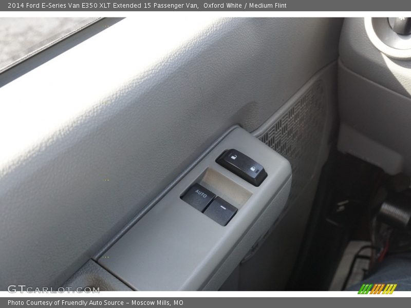 Oxford White / Medium Flint 2014 Ford E-Series Van E350 XLT Extended 15 Passenger Van