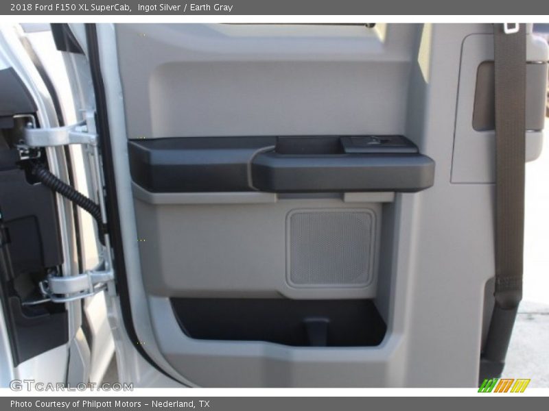Ingot Silver / Earth Gray 2018 Ford F150 XL SuperCab