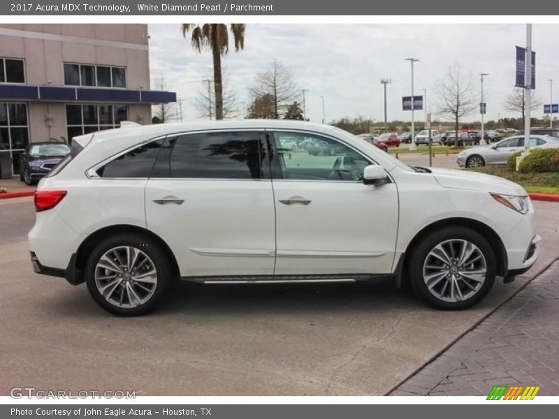 White Diamond Pearl / Parchment 2017 Acura MDX Technology