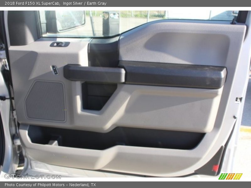 Ingot Silver / Earth Gray 2018 Ford F150 XL SuperCab