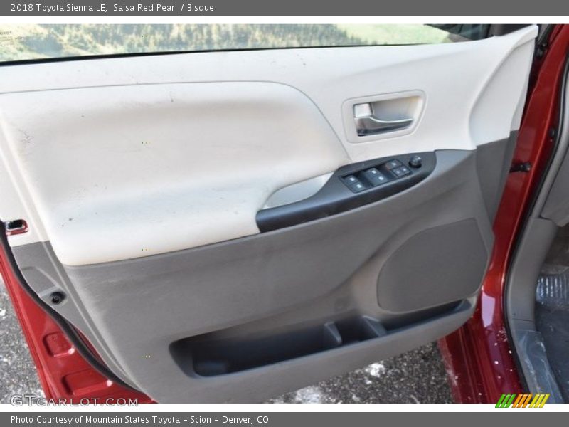 Salsa Red Pearl / Bisque 2018 Toyota Sienna LE