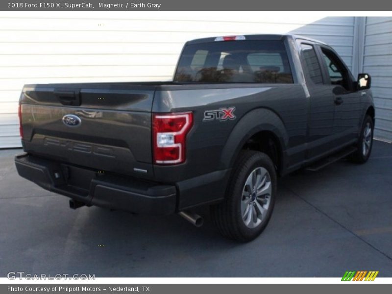 Magnetic / Earth Gray 2018 Ford F150 XL SuperCab