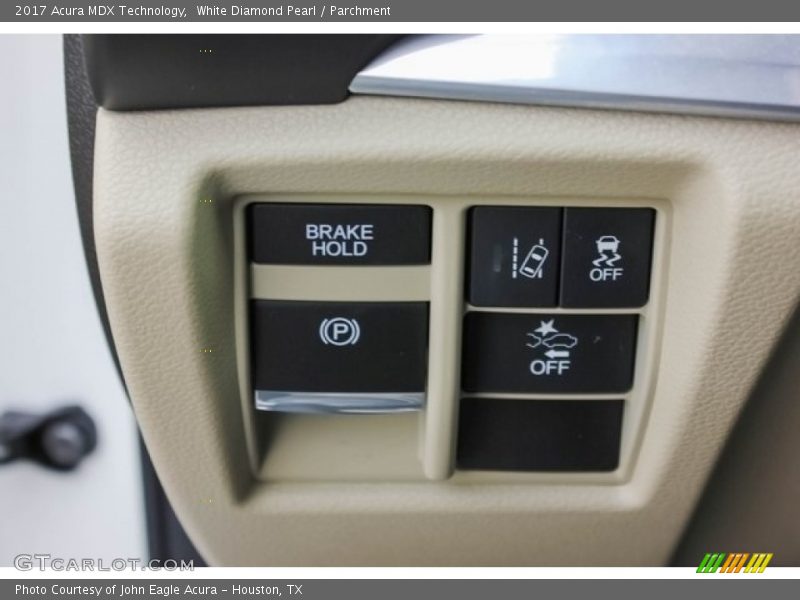 White Diamond Pearl / Parchment 2017 Acura MDX Technology
