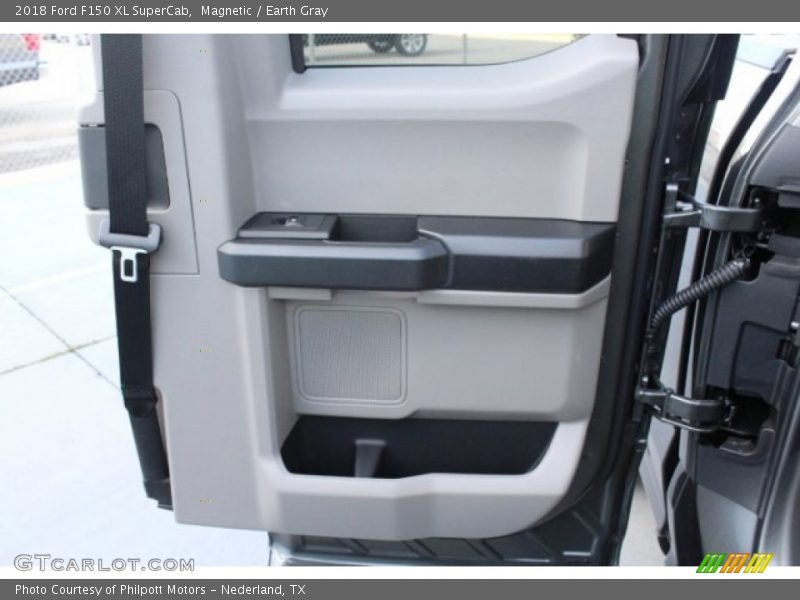 Magnetic / Earth Gray 2018 Ford F150 XL SuperCab