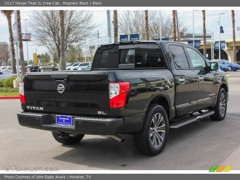 Magnetic Black / Black 2017 Nissan Titan SL Crew Cab